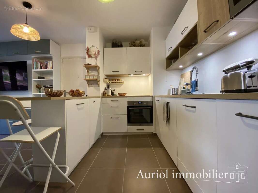 Appartement à AURIOL
