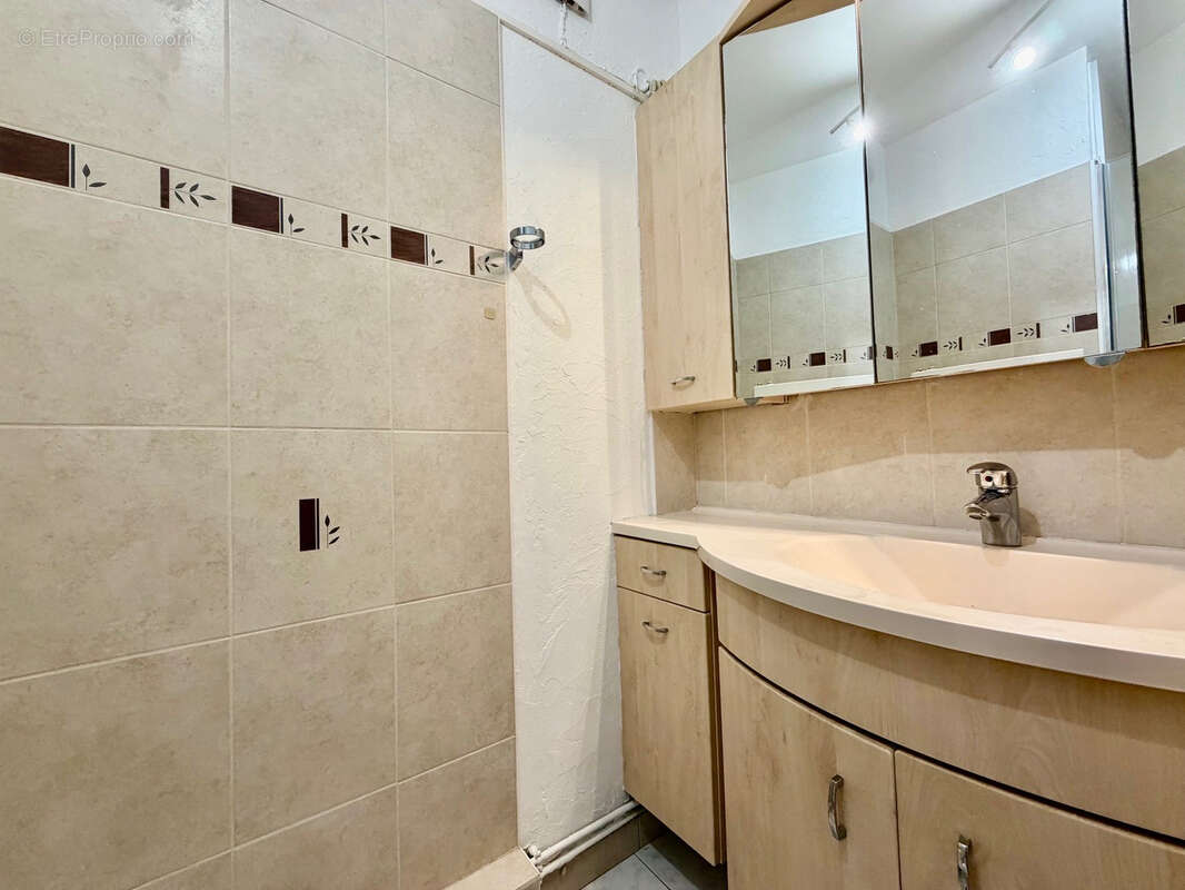 Saint-Nazaire Landettes Maison 151 m² 3 chambres Véranda Garage - photo 9