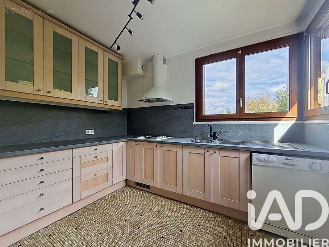 Photo 3 - Maison à MANTES-LA-VILLE