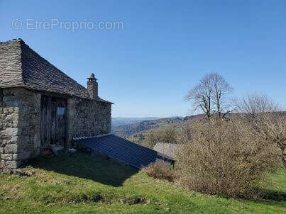 Maison à PRESAILLES
