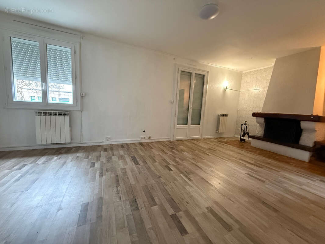 Maison à LA MILESSE
