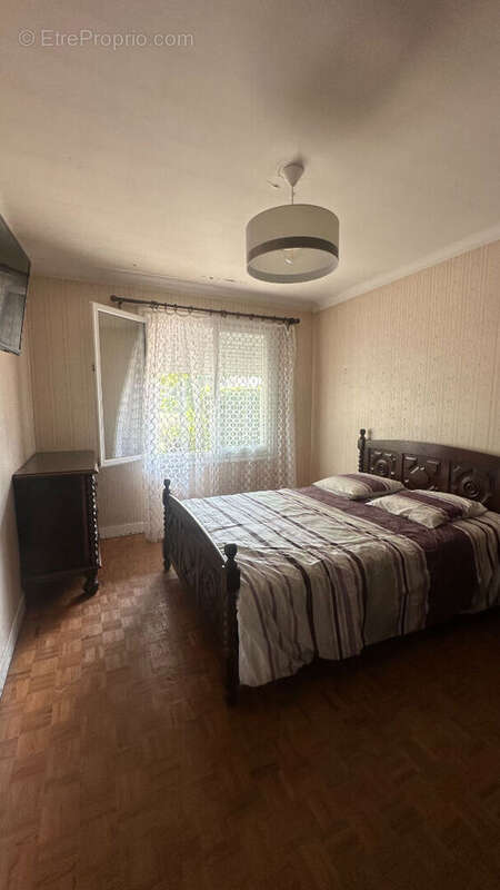 Maison à PARENTIS-EN-BORN