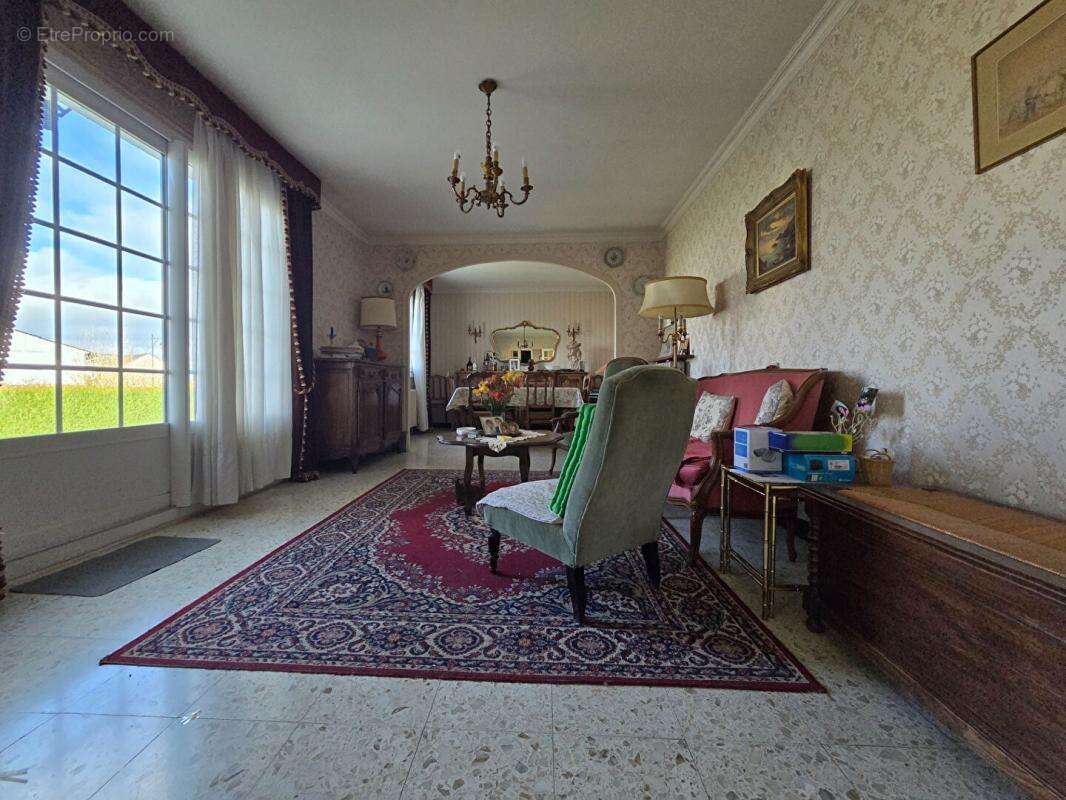 Maison à DOURDAN