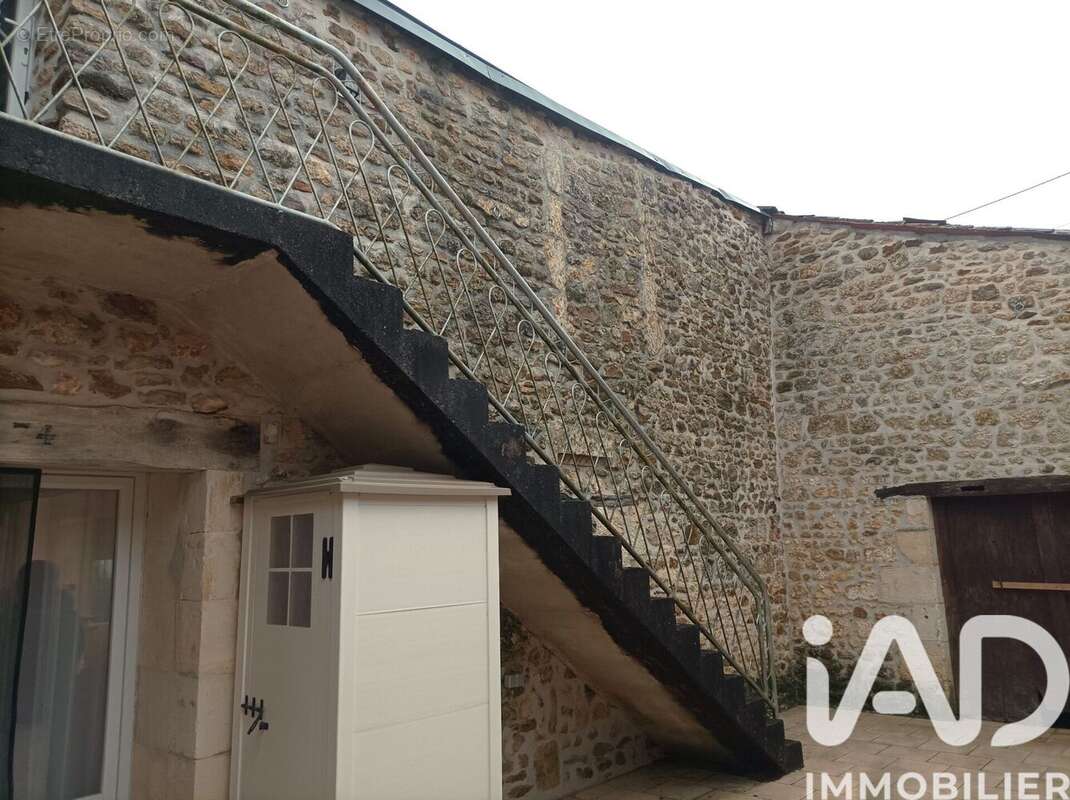Photo 9 - Maison à CORME-ROYAL