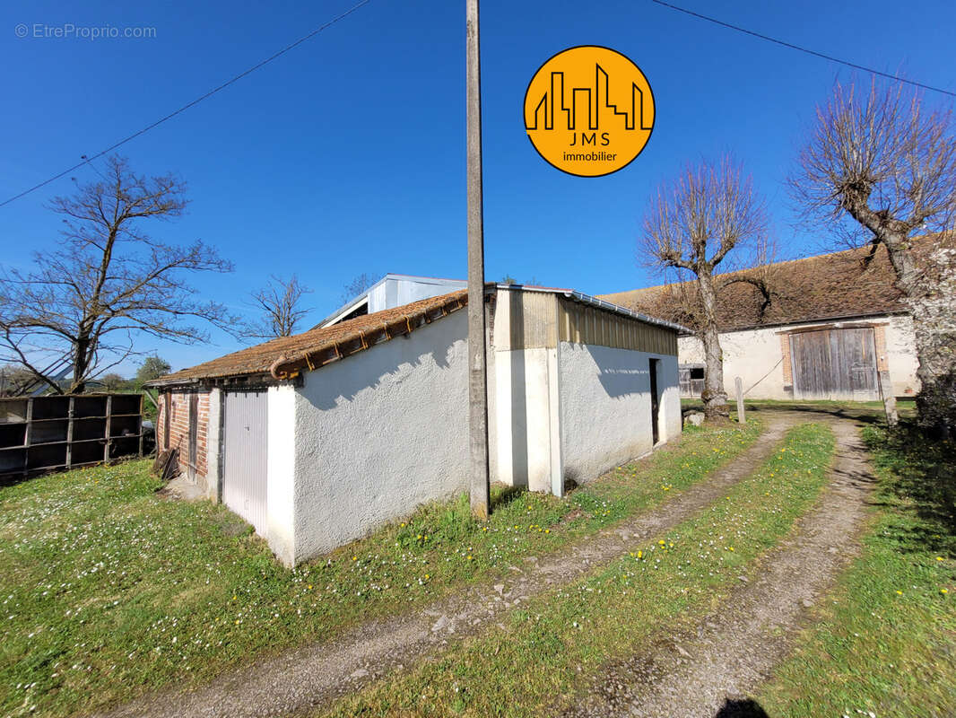 Maison à BRANSAT