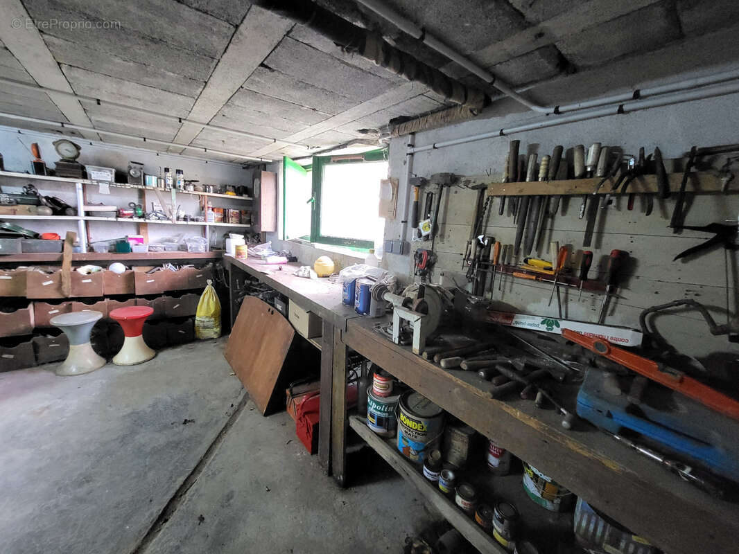 Maison à BAGNAC-SUR-CELE