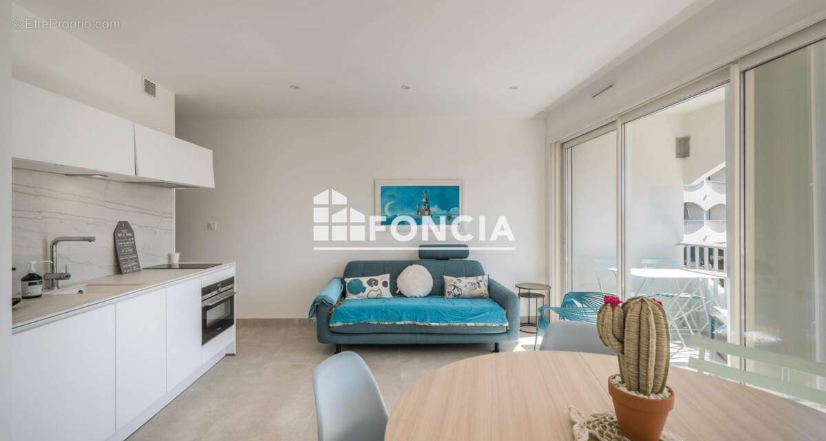 POINT ZERO- En 1ere ligne T2 cabine de 38m2 avec terrasse et garage en sous sol - photo 6
