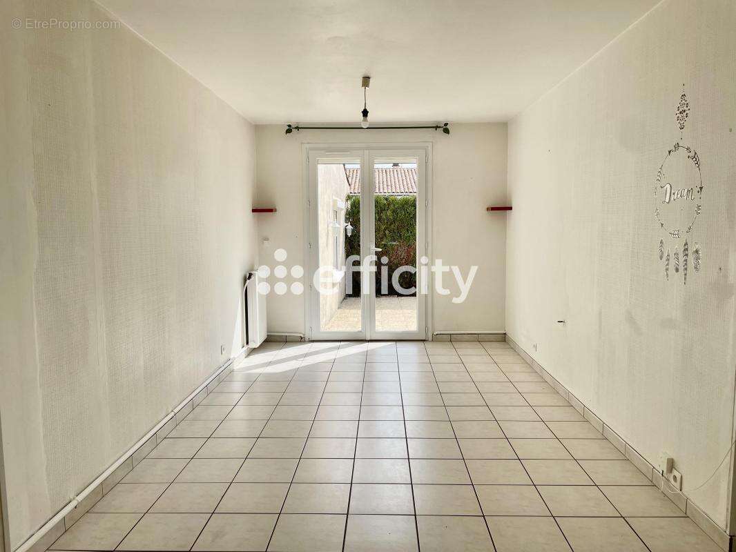 Maison 106 m² à Marennes  - photo 7