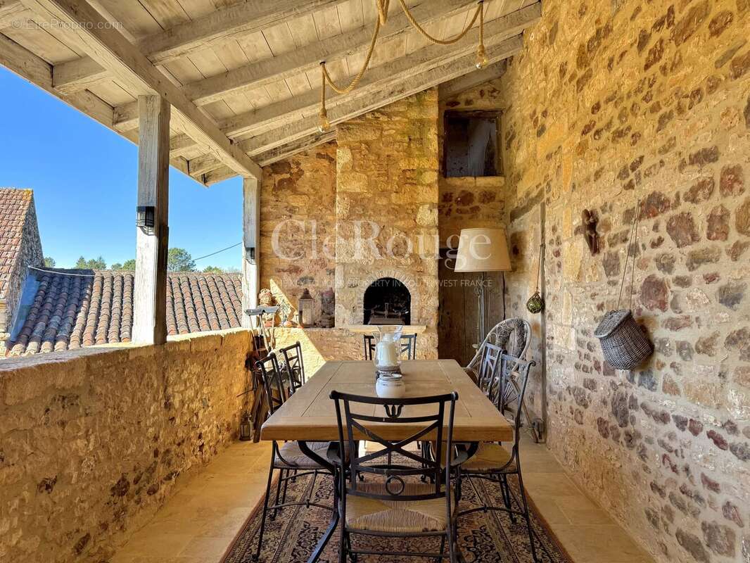 Maison à VILLEFRANCHE-DU-PERIGORD