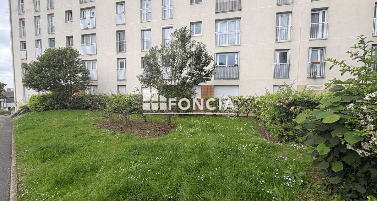 Appartement à THIAIS