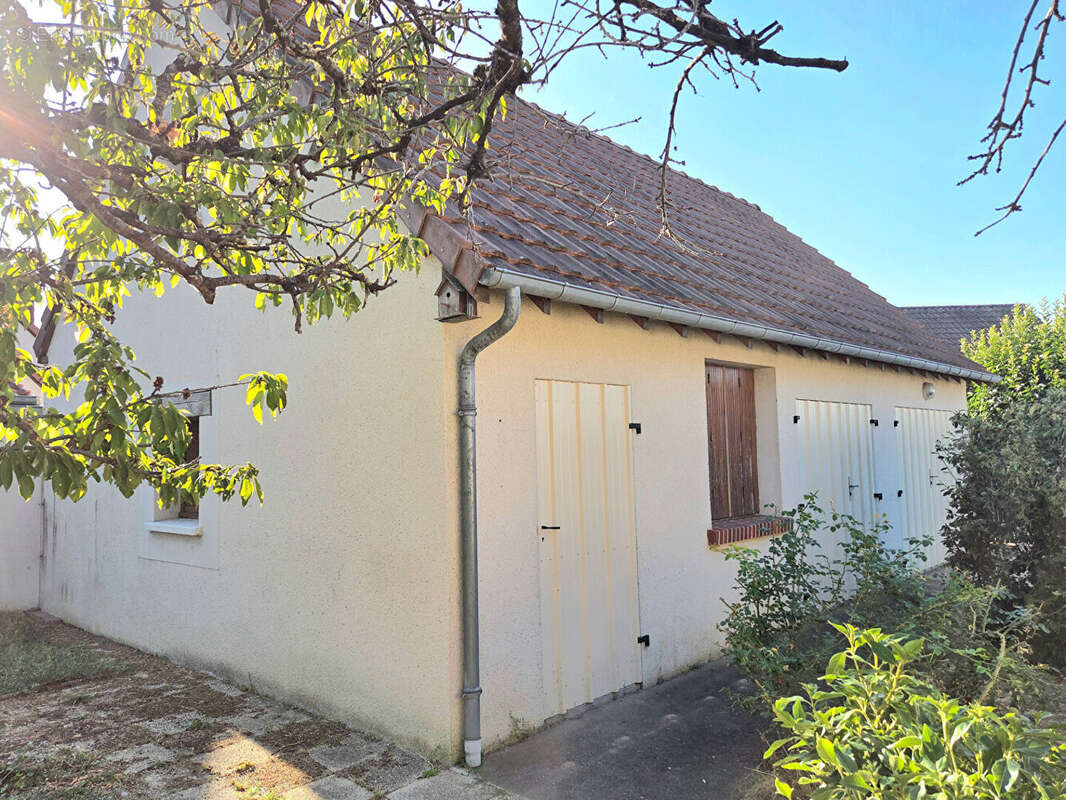 Maison Selles Sur Cher 6 pièce(s) 132 m2 - photo 2