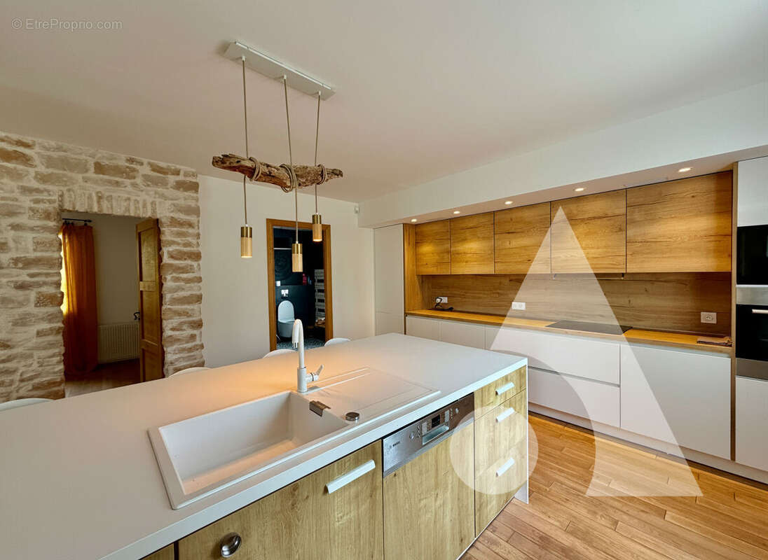 Maison La Rivière De Corps  6 pièce(s) 159.96m2  4 chambres - photo 9
