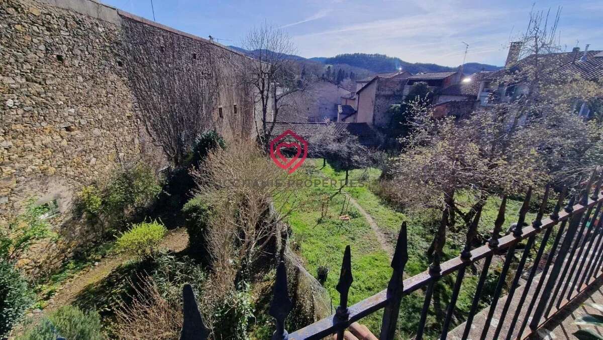 Appartement à LA BASTIDE-DE-SEROU