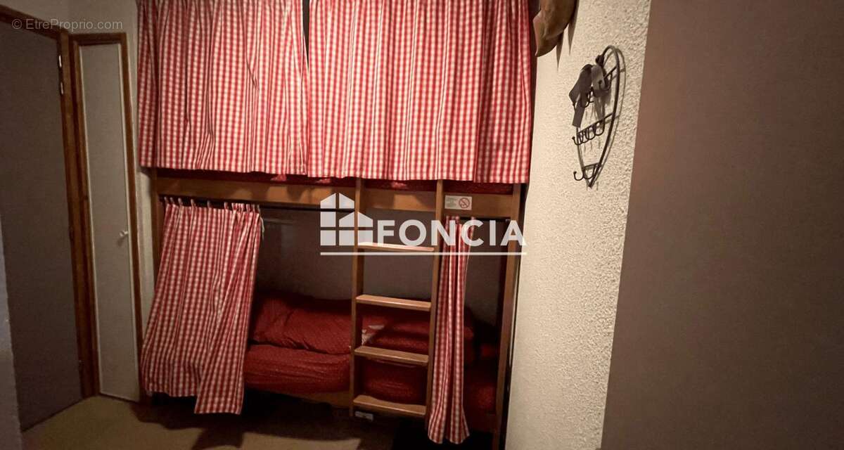 Appartement à SAINT-FRANCOIS-LONGCHAMP