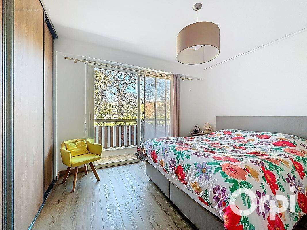Appartement à VILLENEUVE-LOUBET