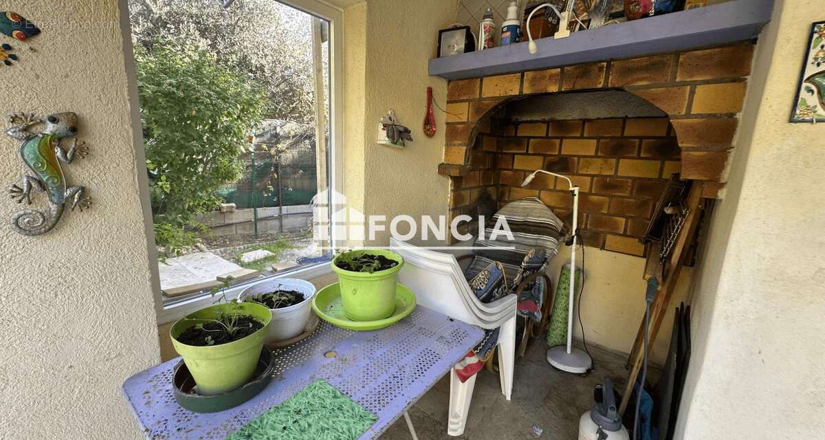 Maison 163 m² à Marseille-9e  - photo 4