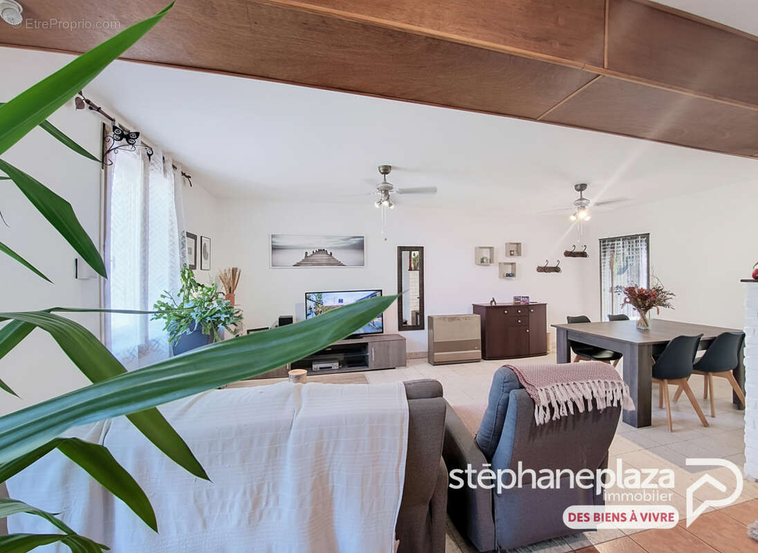 Maison de village - photo 10