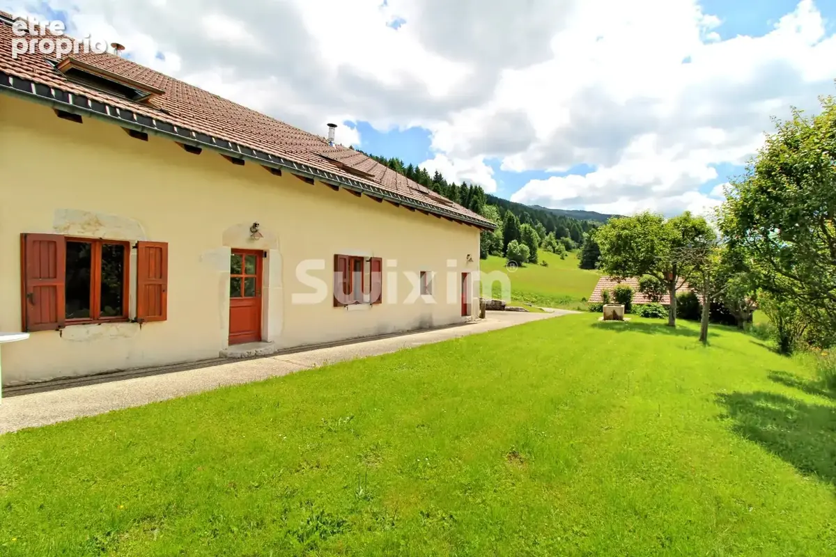 Maison familiale rénovée au calme, 4 chambres, jardin, proche pistes – Mijoux - photo 2