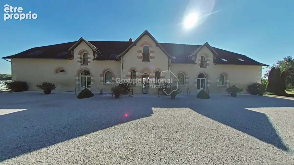 Demeure familiale de prestige en Touraine - photo 3