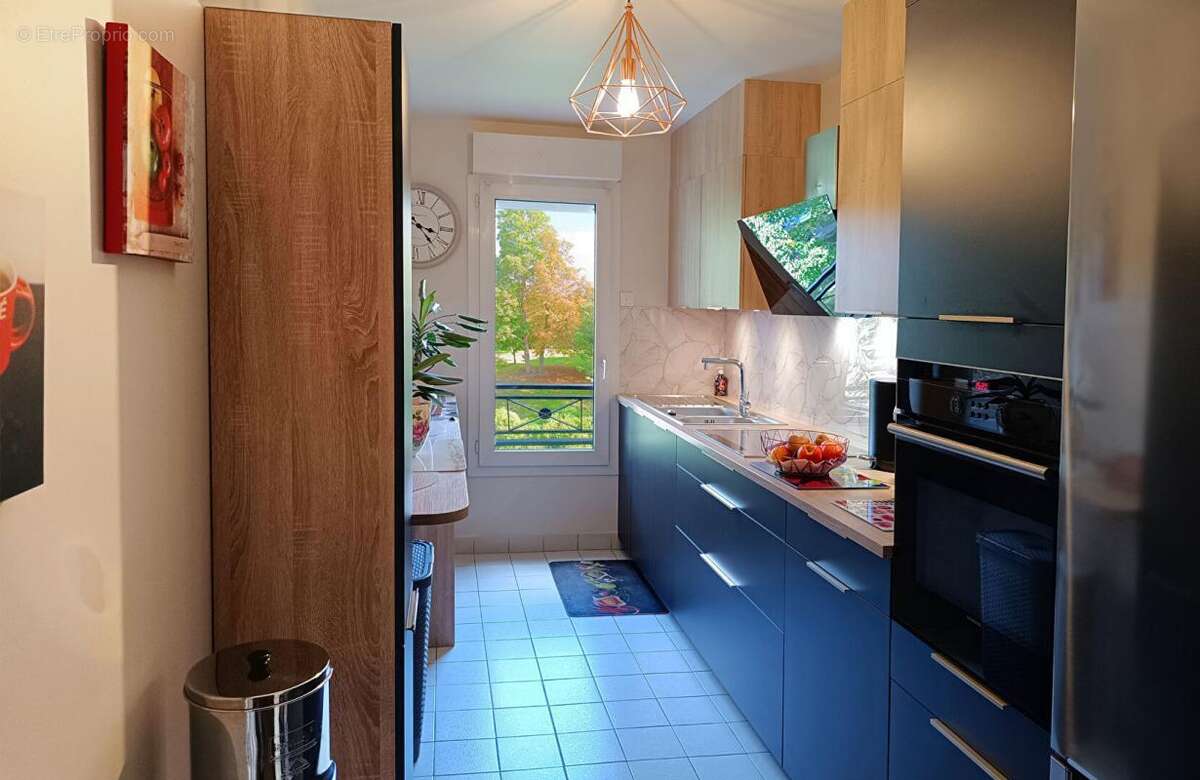 Appartement à ROSNY-SOUS-BOIS