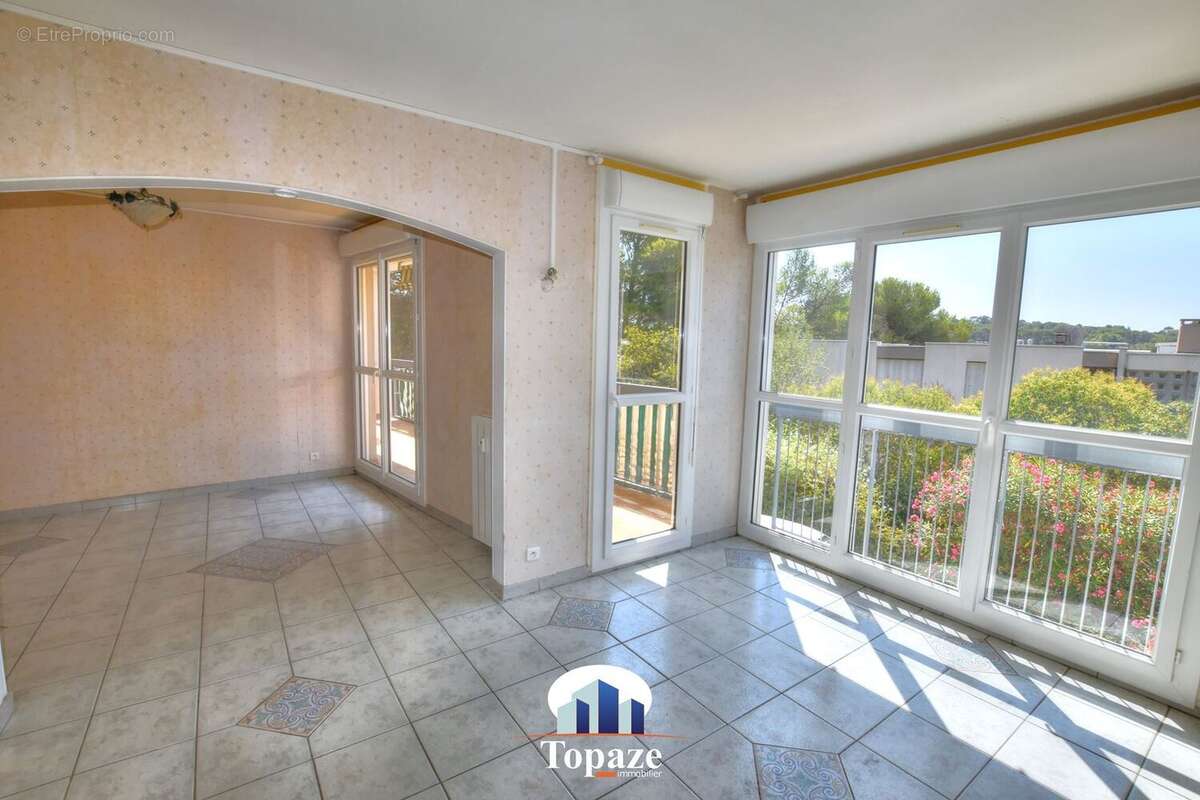 Appartement 90 m² à Saint-Raphael  - photo 3