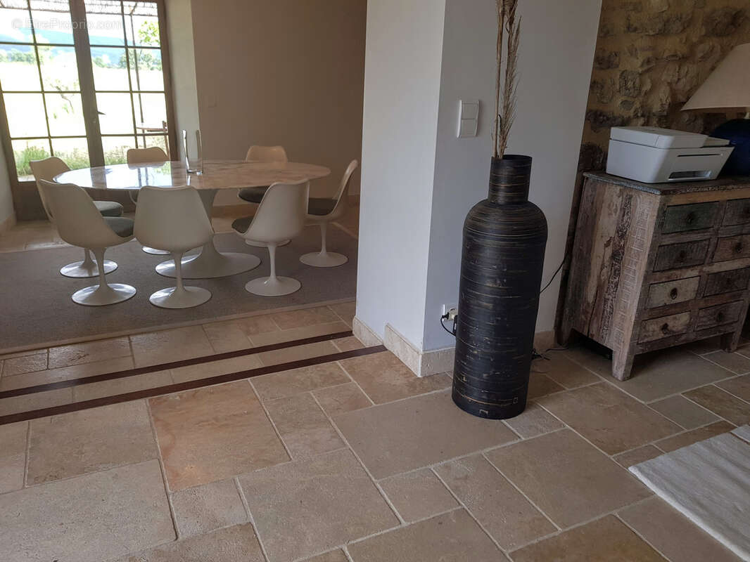 Maison à FORCALQUIER