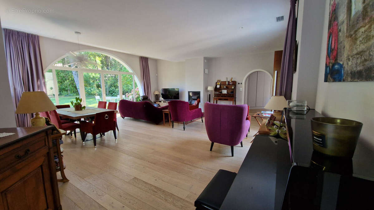 Maison à MONTFERRIER-SUR-LEZ