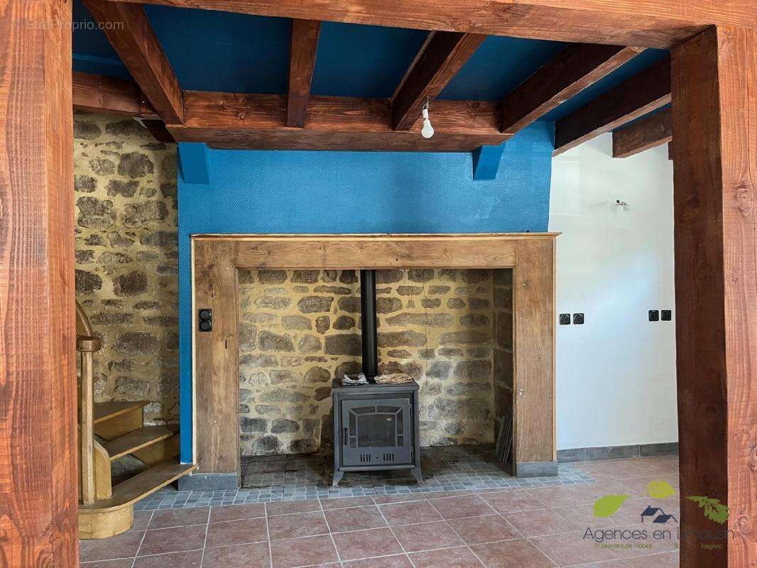 Maison 79 m² à Treignac  - photo 7