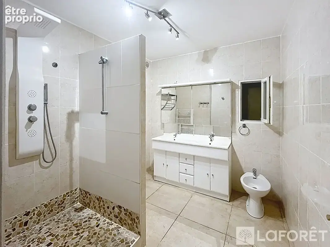 Maison Chateauneuf Du Pape 9 pièce(s) 206 m2 - photo 8