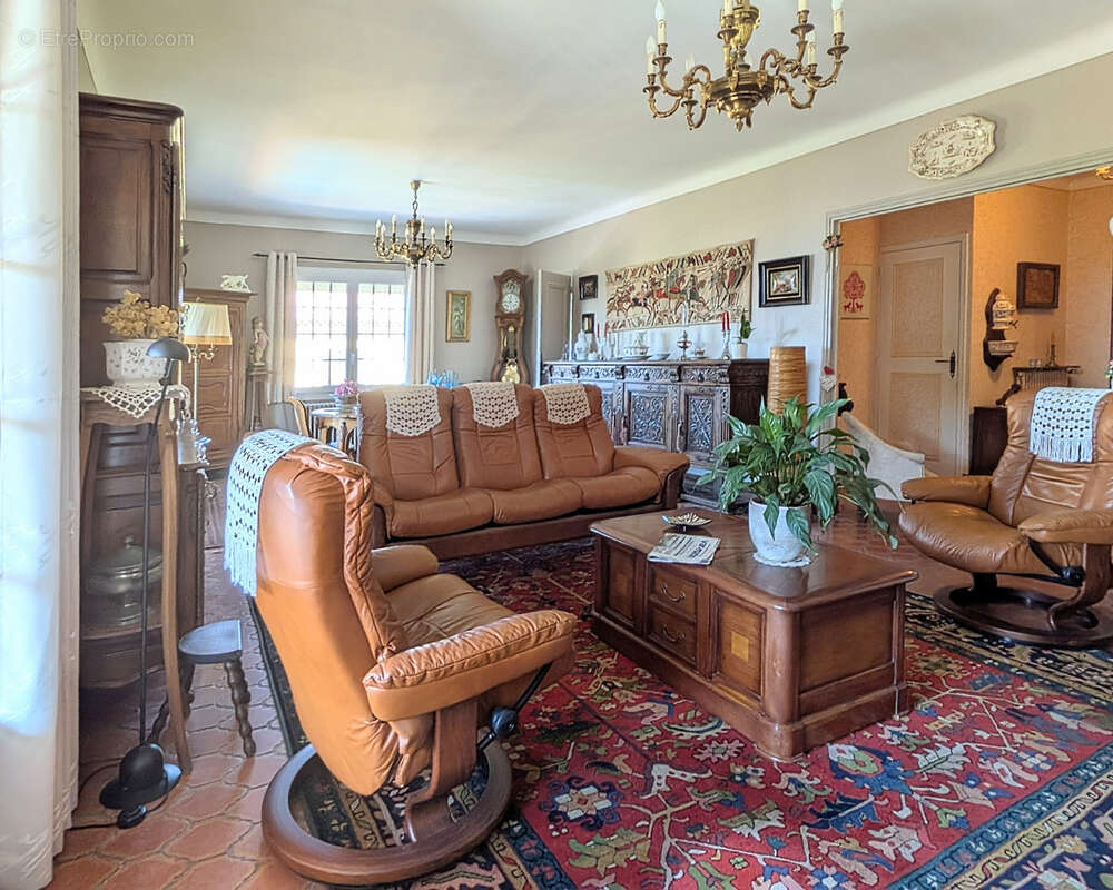 Maison à SAINT-RAPHAEL