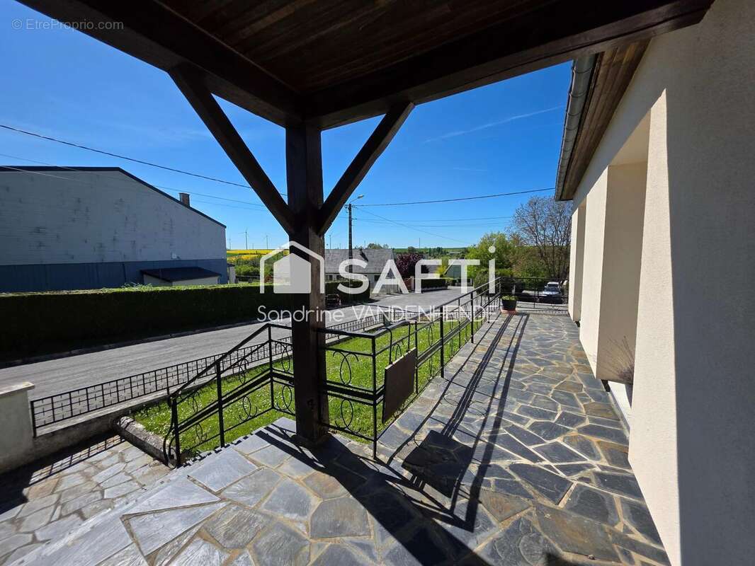 Photo 2 - Maison à MONTCORNET