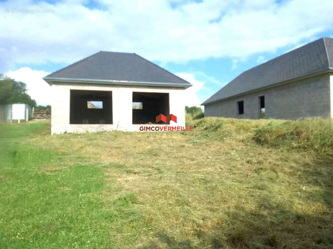 Maison à MONTREUIL-L'ARGILLE