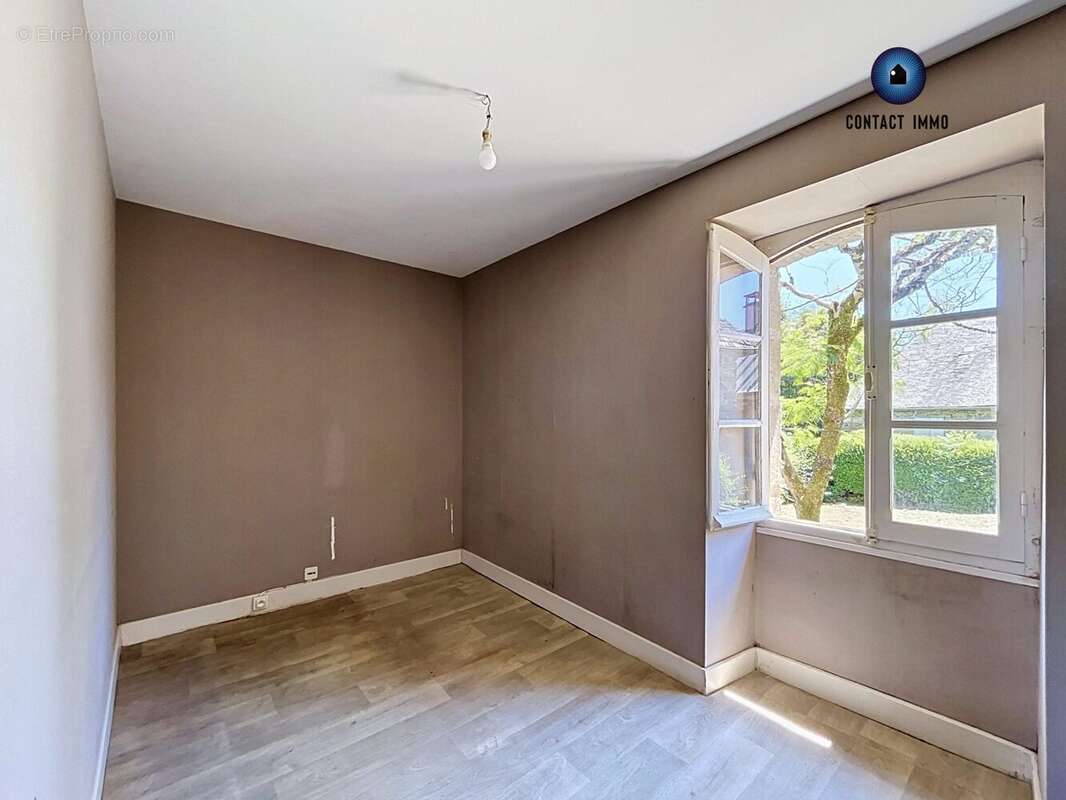 Maison 95 m² à Sadroc  - photo 6