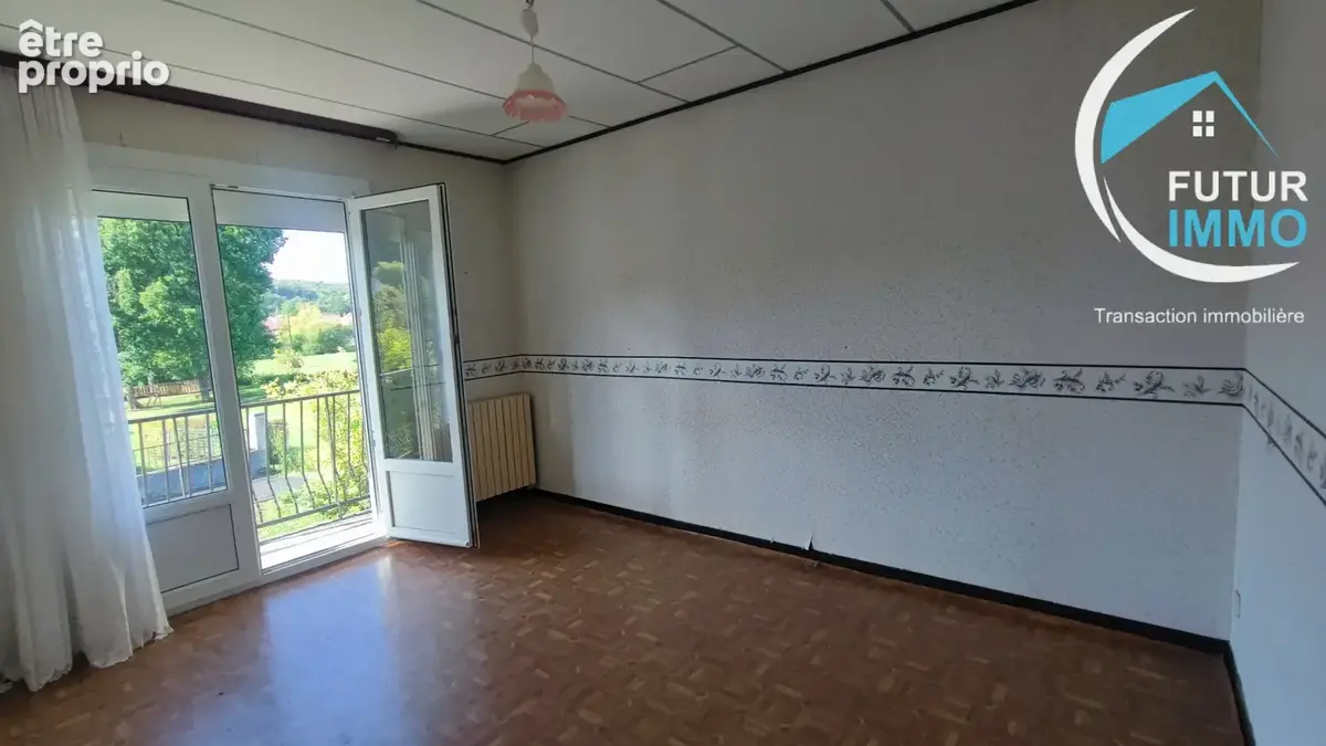 LOUGRES Maison Individuelle de 103m2 env. de type F5 - photo 9
