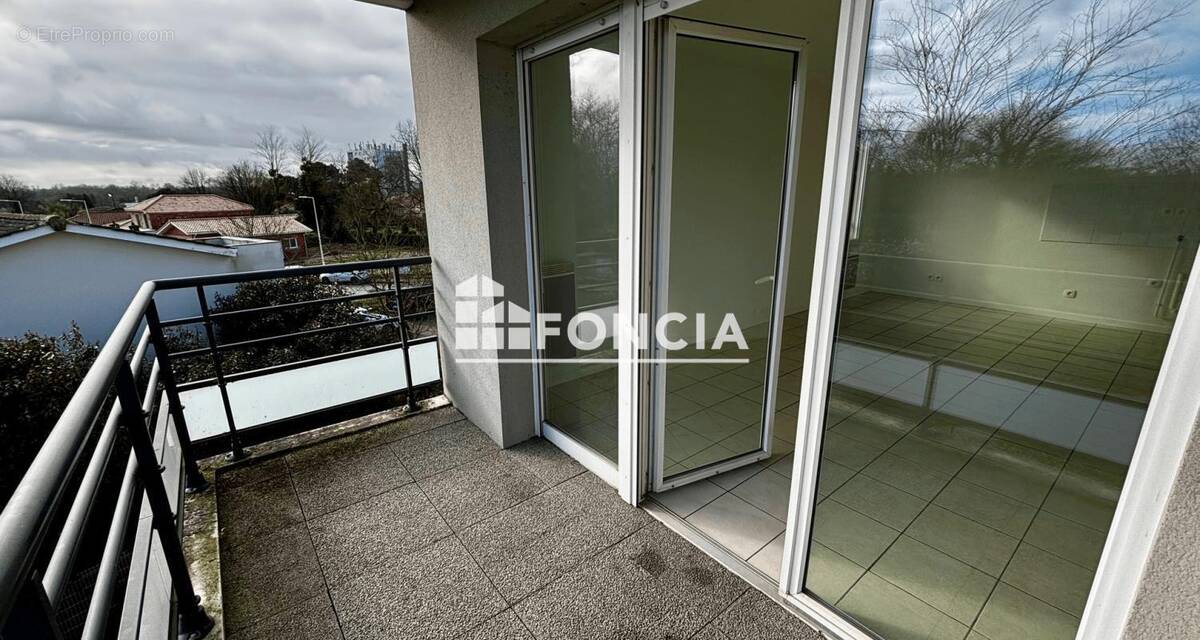Appartement à VILLENAVE-D'ORNON