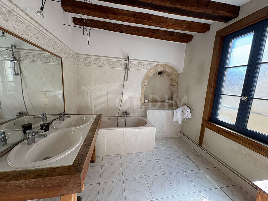 Maison à CHABLIS