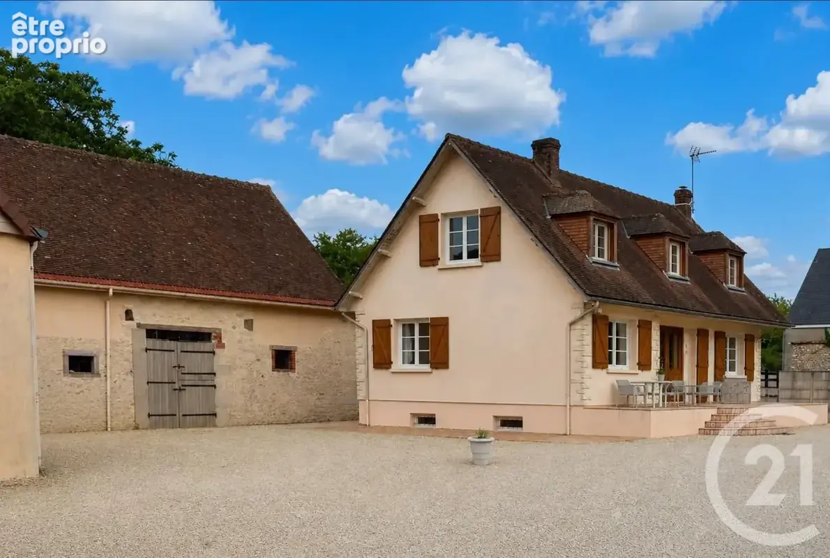 Maison à CHARTRES