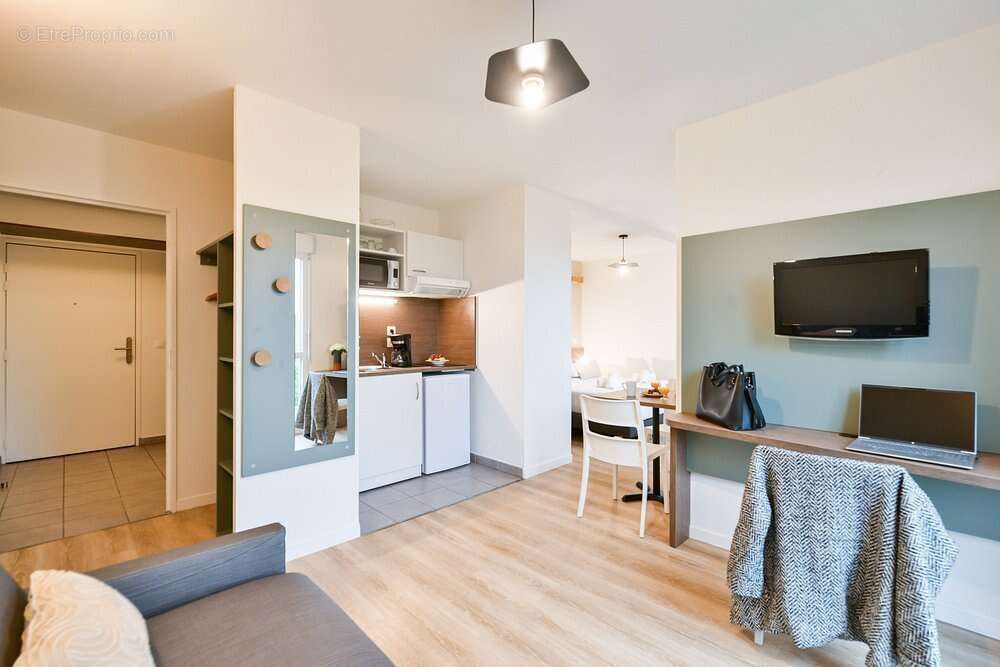 INVESTISSEMENT LOCATIF  Saint-Cyr-l'École  Résidence Affaires Zenitude Versailles Saint-Cyr-l'École  7.07 % de rentabilité - photo 2
