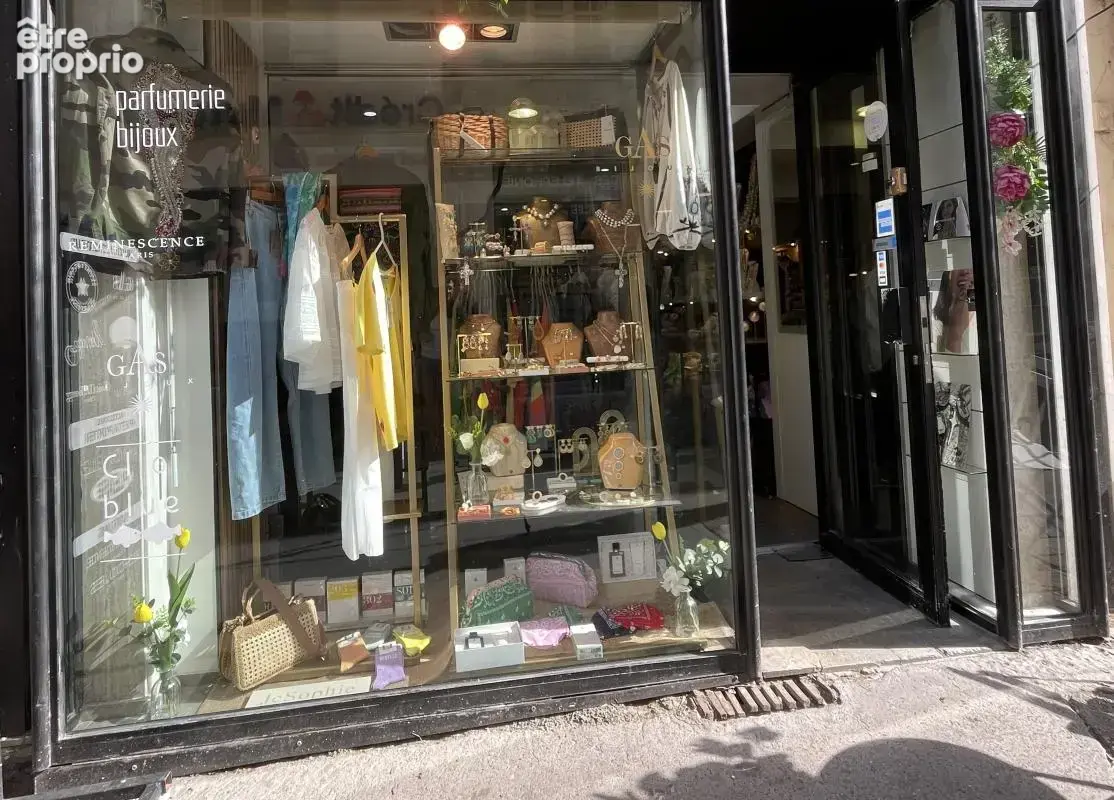 Commerce à ARLES