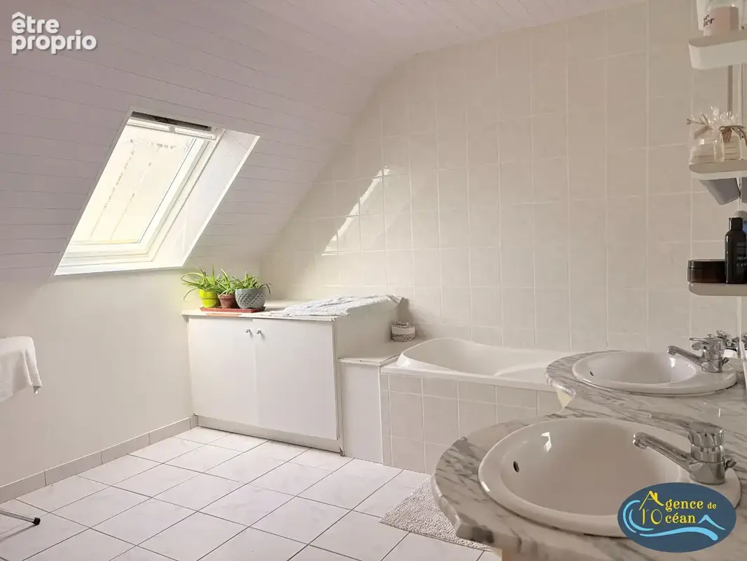 Camoel, proche vilaine, maison de 2003, quatres chambres, terrain de plus de 1500 m², proche penestin, bretagne sud - photo 9