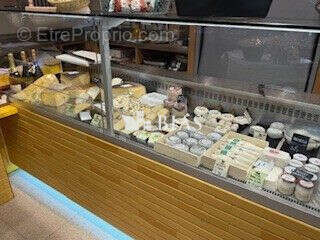 Autre à CHARENTON-LE-PONT