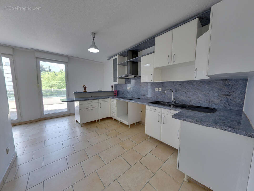Appartement à ECHIROLLES