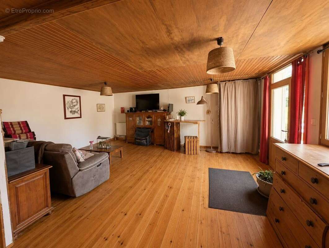 Vente Maison Degagnac(46340) 180 000ï¿œ - photo 10