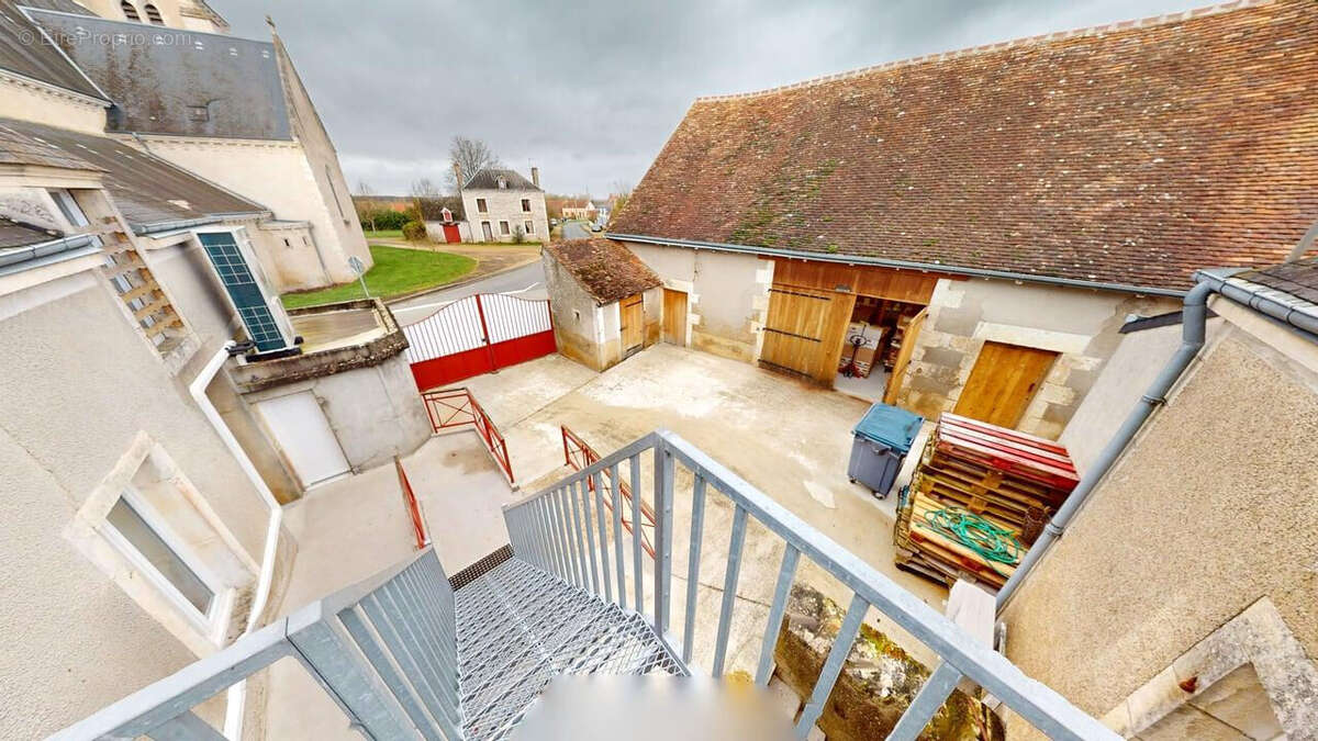 Maison à MONTIPOURET