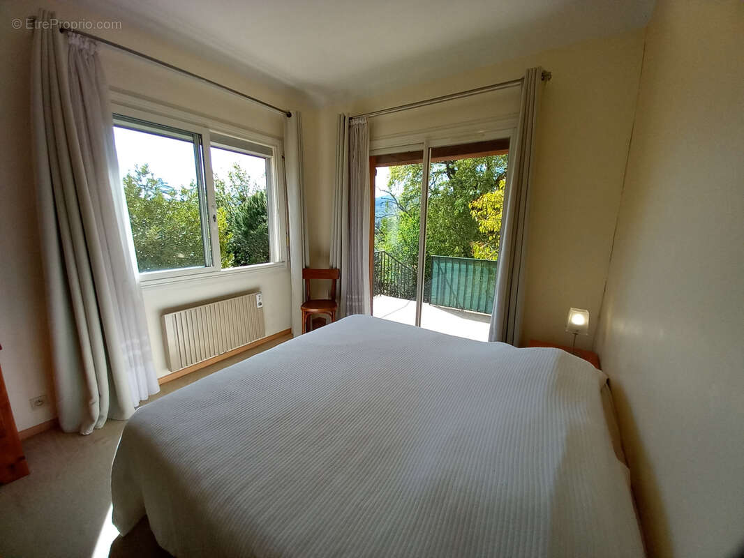 Maison à LAMALOU-LES-BAINS