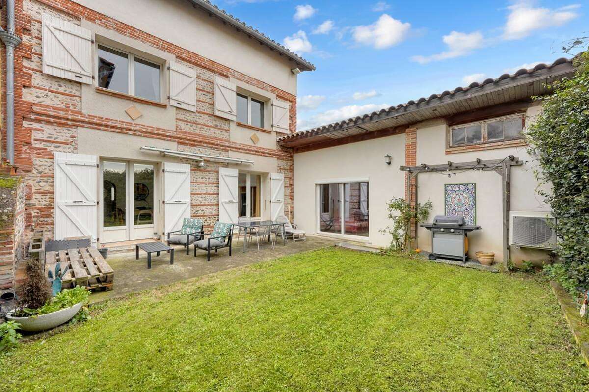 Maison à AUCAMVILLE