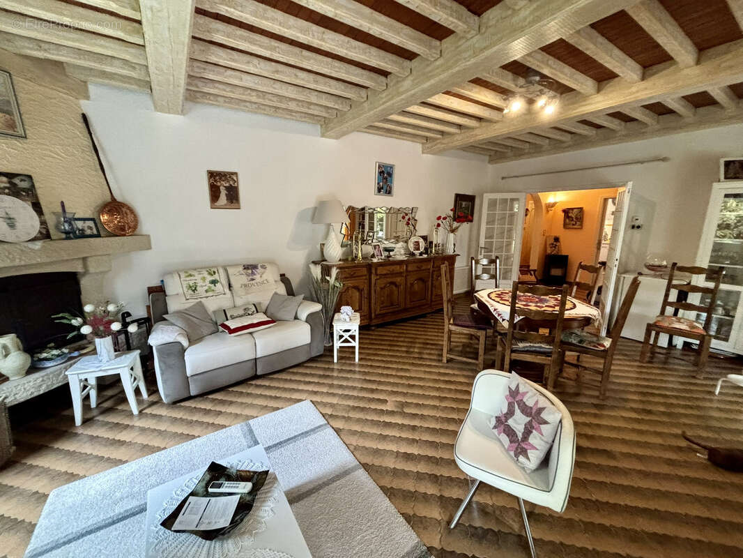 Maison à GRIGNAN