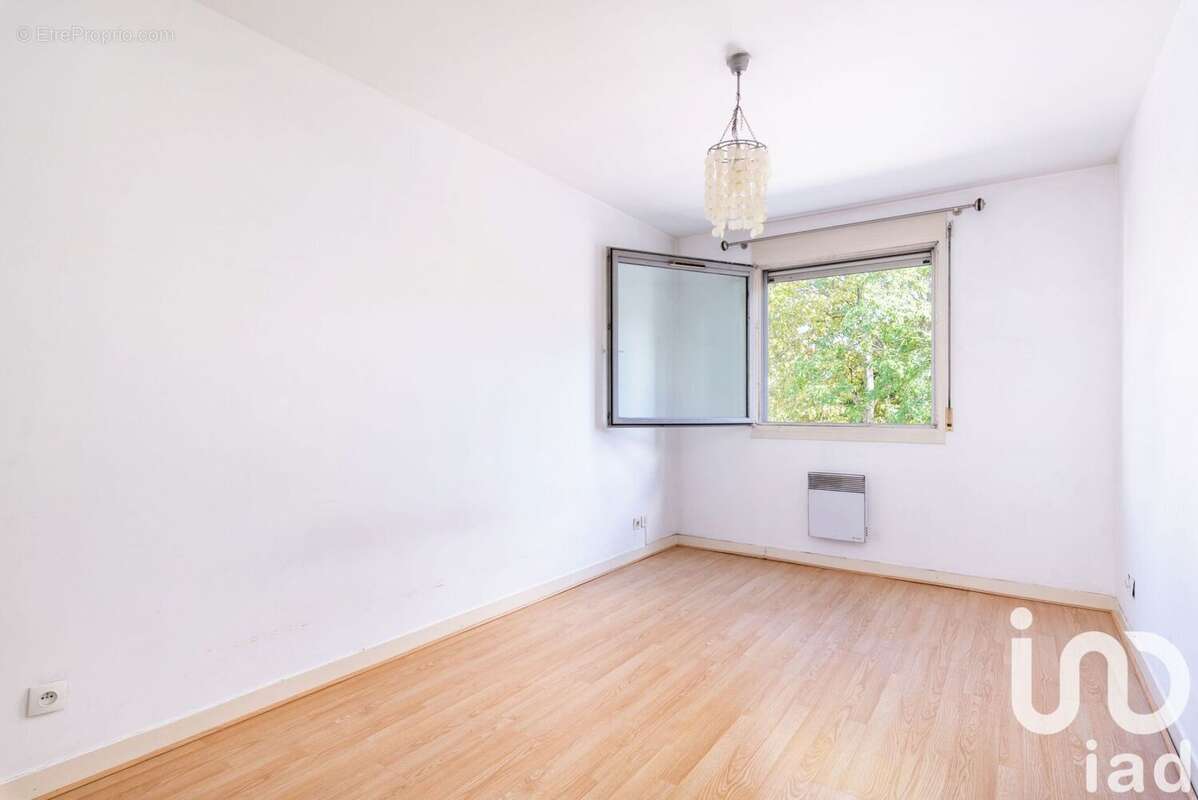 Photo 7 - Appartement à VILLEURBANNE