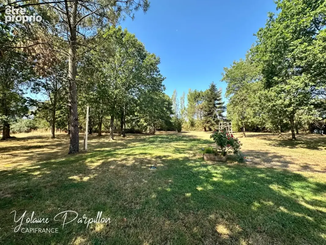 Longère avec 4 chambres et piscine - LES BROUZILS (85) - photo 6