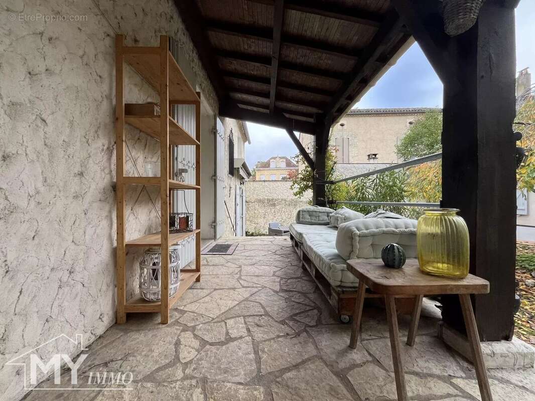 Maison à ISSIGEAC